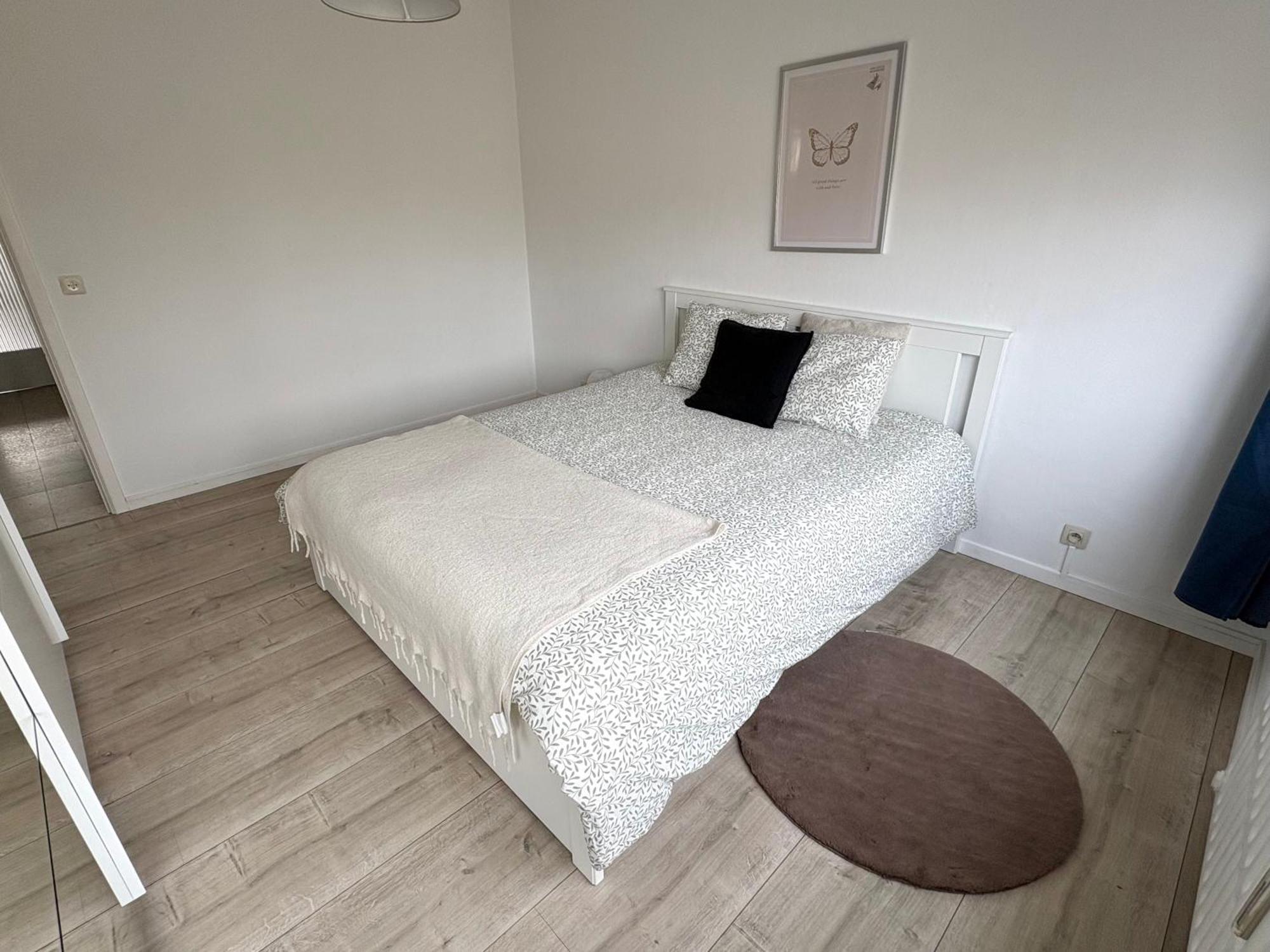 Charming Two Bedroom Flat - Nato - Брюссель Экстерьер фото